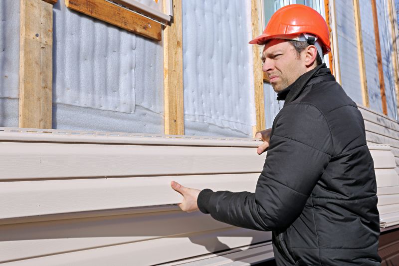 Expert Vinyl Siding Repair Service